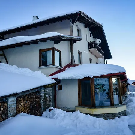 Naoussa Mountain Hotel