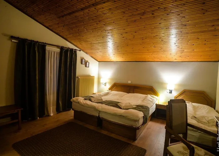 Naoussa Mountain Hotel